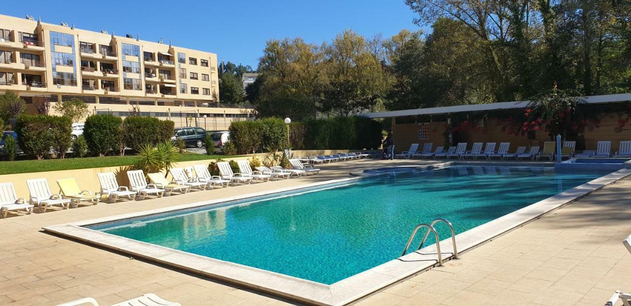 Ferienwohnung 3Doorsdown Vila Nova de Gaia Exterior foto